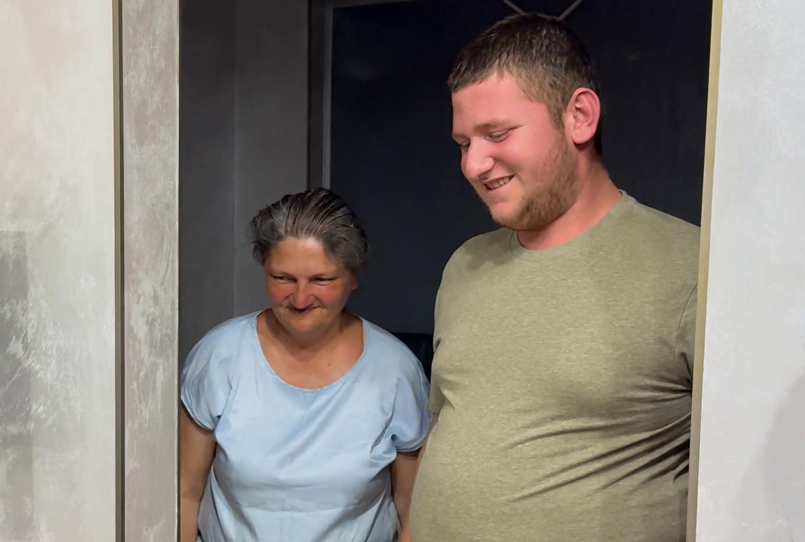 Արցախից բռնի տեղահանված մայրն ու որդին հայտնվել են փողոցում