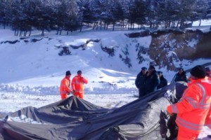 Mobile Emergency Shelters Go Up in Armenia