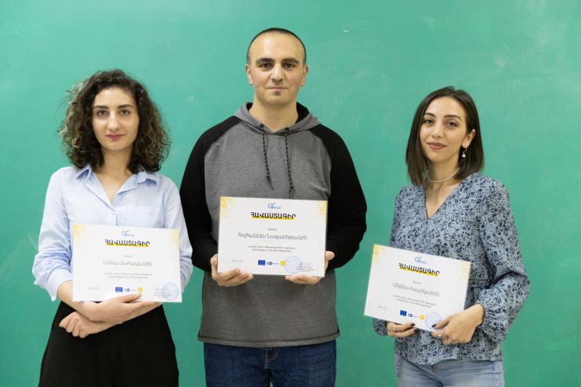 Hetq Organizes Awards Ceremony to Support Fact-Checkers in Armenia