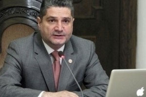 «Չորրորդ ինքնիշխանություն». հաց չկա՝ գաթա կերեք
