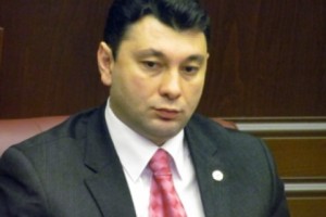 Эдуард Шармазанов выступил с намеками в адрес ППА