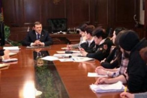 Oրինականության դաշտից խուսափելու, կոսմետիկ լուծումների և PR-ի մասին