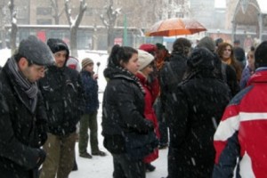Քաղաքապետարան. Մաշտոցի հարակից պուրակում ժամանակավոր շինությունների 
տեղադրումն իրականացվում է օրենքով սահմանված կարգով