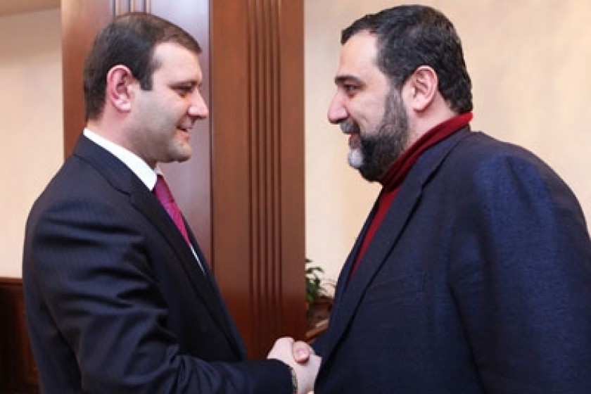 Քաղաքապետն ու գործարարը քննարկվել են ներդրումային ծրագրերին առնչվող 
հարցեր