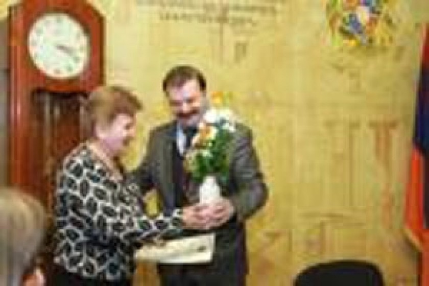 Պատվոգրեր՝ վաստակաշատ ուսուցչուհիներին