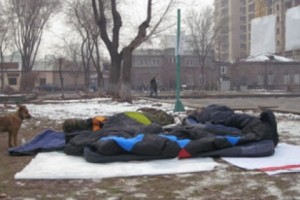 Activists Spend Cold Night in Mashtots Park
