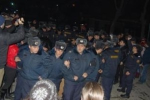 Mashtots Park Protestors to Boycott Police Roundtable