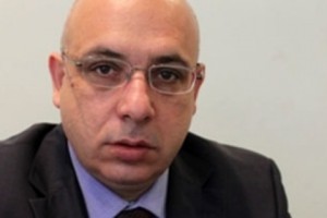 На вопросы читателей отвечает председатель партии «Свободные демократы» Хачатур 
Кокобелян