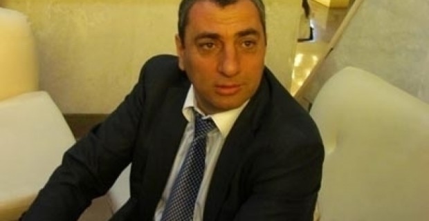 Businessman Needs Cash? - Urges Voters to Contribute to His Election Campaign
