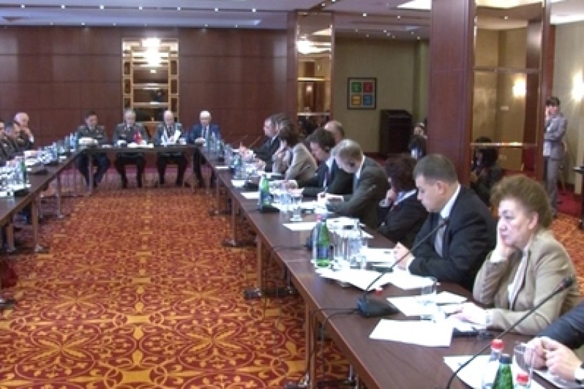 OSCE, EU support discussion on role of police during Armenia’s elections