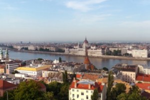 Что ищет азербайджанская молодежь в Будапеште?