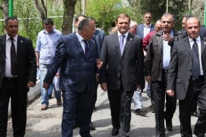 Տարոն Մարգարյանը աշխատանքային շրջայց է կատարել Քանաքեռ-Զեյթուն վարչական 
շրջանում