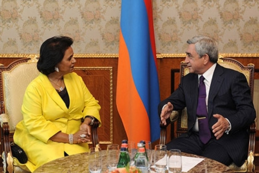 Armenian Prez Hosts Member of Kuwaiti Royal Family