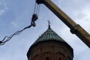 В Тбилиси обрушилась армянская церковь сурб Ншан (фото)