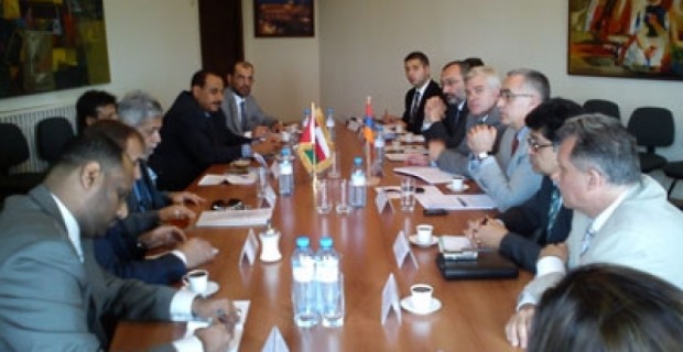 Քաղաքական խորհրդակցություններ Հայաստանի և Օմանի միջև
