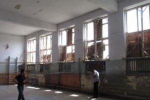 Ինքնաթիռների թռիչք-վայրէջքներից մինչեւ ջեռուցում. Ոսկեհատի դպրոցում խնդիրները 
շատ են