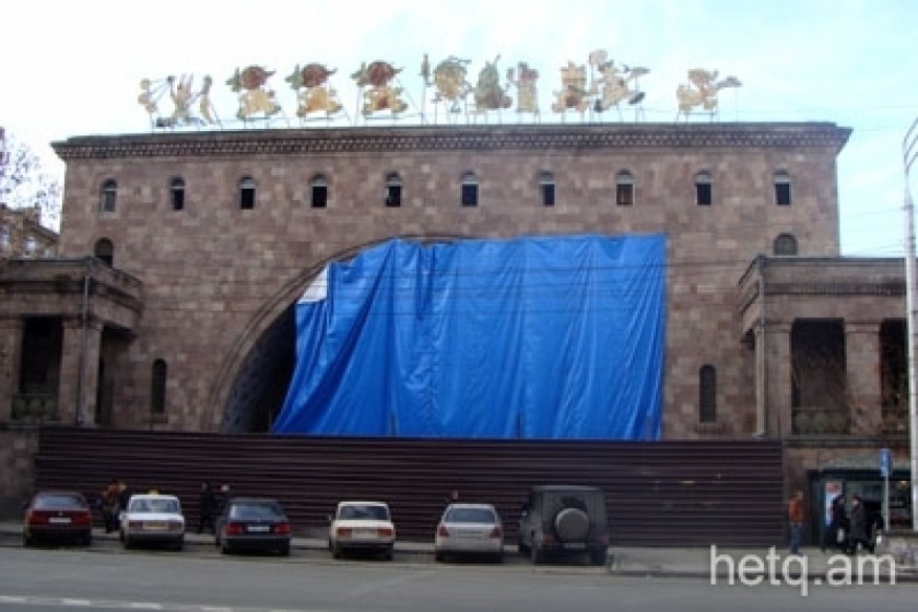 Փակ շուկայի հարցով մշակույթի նախարարությունը և քաղաքապետարանը կարող են դիմել 
իրավապահներին