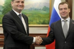 Տիգրան Սարգսյանը հանդիպել է Դմիտրի Մեդվեդեւին