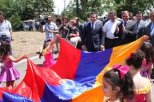 Տարոն Մարգարյանը շրջայց է կատարել Էրեբունի վարչական շրջանում