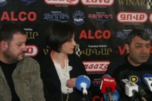 «Կապիկի վրա էլ կարող ես «գալուստուկ» կապել, պիջակ հագցնել, խորհրդարանում 
նստի, էլի կասի՝ ես մտավորական եմ»