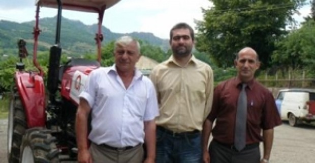 Լեհական աջակցություն Հայաստանին՝ տրակտոր Պառավաքար գյուղի համար