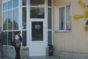 В степанакертской инфекционной больнице 32 больных ребенка, а в детской больнице 
“Аревик”-29