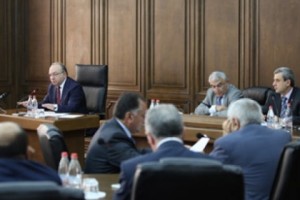 ԱԺ մշտական հանձնաժողովները քննարկում են 2011 թվականի պետական բյուջեի 
կատարման մասին տարեկան հաշվետվությունը