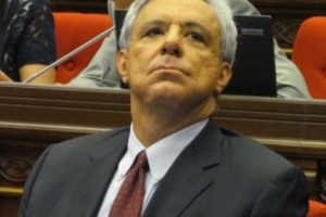 Фракция ППА демонстративно покинула зал заседаний НС