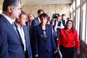 Վարչապետը հանձնարարել է Մեծ Մանթաշ համայնքի և Մասիսի դպրոցների 
շինաշխատանքներում չարաշահումների գործերը հանձնել իրավապահներին