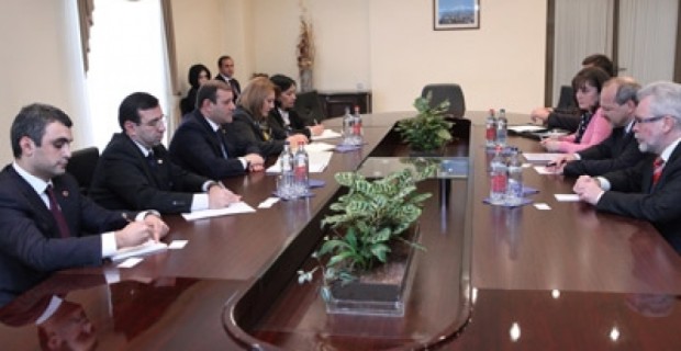 Քաղաքապետ Տարոն Մարգարյանը հանդիպել է Չեխիայի Հանրապետության  արտաքին 
գործերի նախարարի տեղակալին