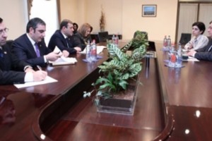 ԵԱՀԿ-ն պատրաստ է քաղաքապետարանի հետ իրականացնել երկուստեք 
հետաքրքրություն ներկայացնող ծրագրեր