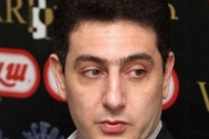 «Հրապարակ». Էդուարդ Թոփչյանին հանո՞ւմ են