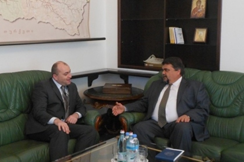 Անդրադարձել են նաեւ Բաթում-Խուլո-Ախալցիխե-Բավրա շինարարությանը