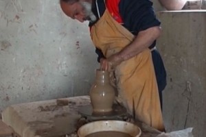Հայրենիքի պոեզիան կամ կավե երկունք