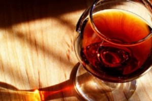 Armenia's Struggling Vintners: Government Promotes Cognac, People Prefer Vodka
