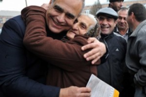 Րաֆֆի Հովհաննիսյան. «Պետք է հարկել «ստվերում» մնացած օլիգարխներին, չմսխել 
բյուջեն «ատկատներով»»