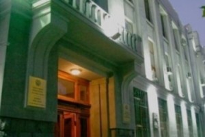 Hovannisian Campaign HQ Claims Vanashen Mayor Demanded "Poster" Money
