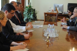 ԱՄՆ դեսպանը հանդիպել է Գյումրու քաղաքապետին