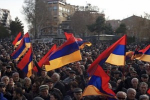 Никол Пашинян: "Победу де-факто Раффи Ованнисяна нужно превратить в победу де-юре"