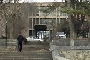Ո՞վ է վճարելու դասախոսների չվճարված աշխատավարձը (վիդեո)