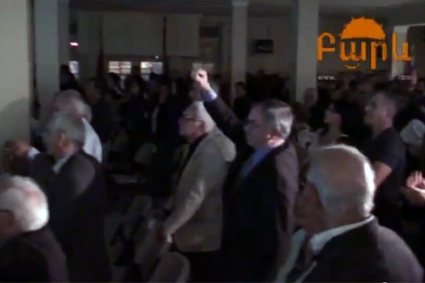 VIDEO: L.A. Rally for Armenia; Raffi Hovannisian Addresses Crowd via Skype
