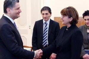 Տիգրան Սարգսյանը և Մայա Փանջիկիձեն կարծում են, որ Հայաստանի և Վրաստանի միջև անլուծելի հարցեր չկան