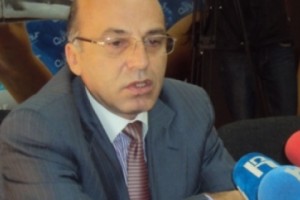 «ԿԲ-ն խաղի կանոններ է սահմանել եւ «խաղացել»»