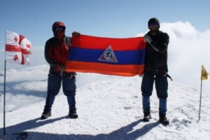 Հայ լեռնագնացները առաջին անգամ կմասնակցեն էքստրեմալ մարզաձեւերի Red Fox Elbrus Race 2013 փառատոնին