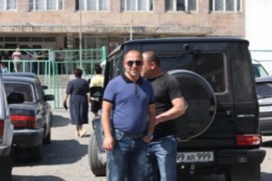 ՀԱԿ վստահված անձ. «Մարդկանց ուղղորդված բերում են ընտրատեղամաս»