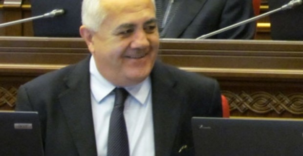 Prosperous Armenia Rejects Government's Proposed Future Program