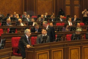 76 to 41: Parliament Passes Government Programme