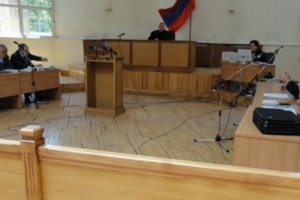 «Պրովոկացիոն հարցեր չտաք»,- փաստաբանին զգուշացրեց Գեւորգ Ղուկասյանը
