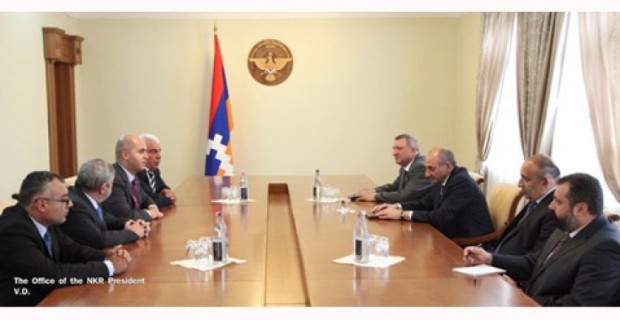 Քննարկվել են Արցախում գիտության եւ կրթության զարգացմանը վերաբերող հարցեր