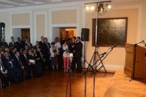 Սերժ Սարգսյանը հանդիպել է լեհահայ համայնքի պատվիրակներին
